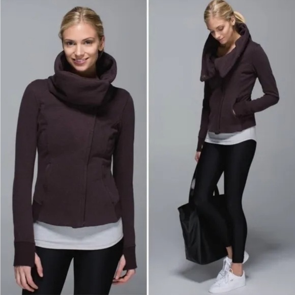 Lululemon Karmacollected Jacket
Heathered Rich Earth - Picture 3 of 13